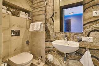 Отель Light Hotel Днепр Стандартный двухместный номер с 1 кроватью-5